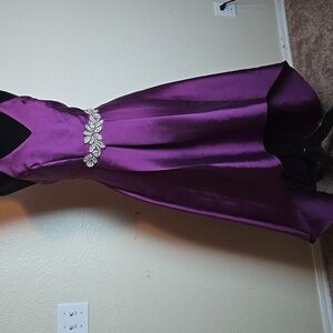 Purple Formal High Low Cross Back Dress/Gown Size 7
